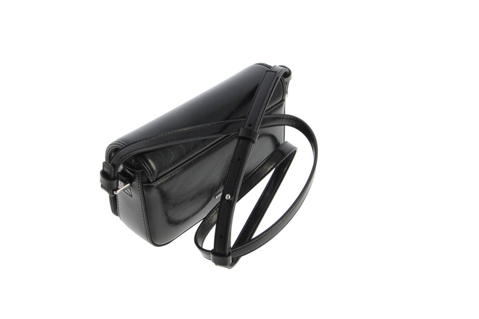 K/SKUARE FLAP CB STUDS A3W30304